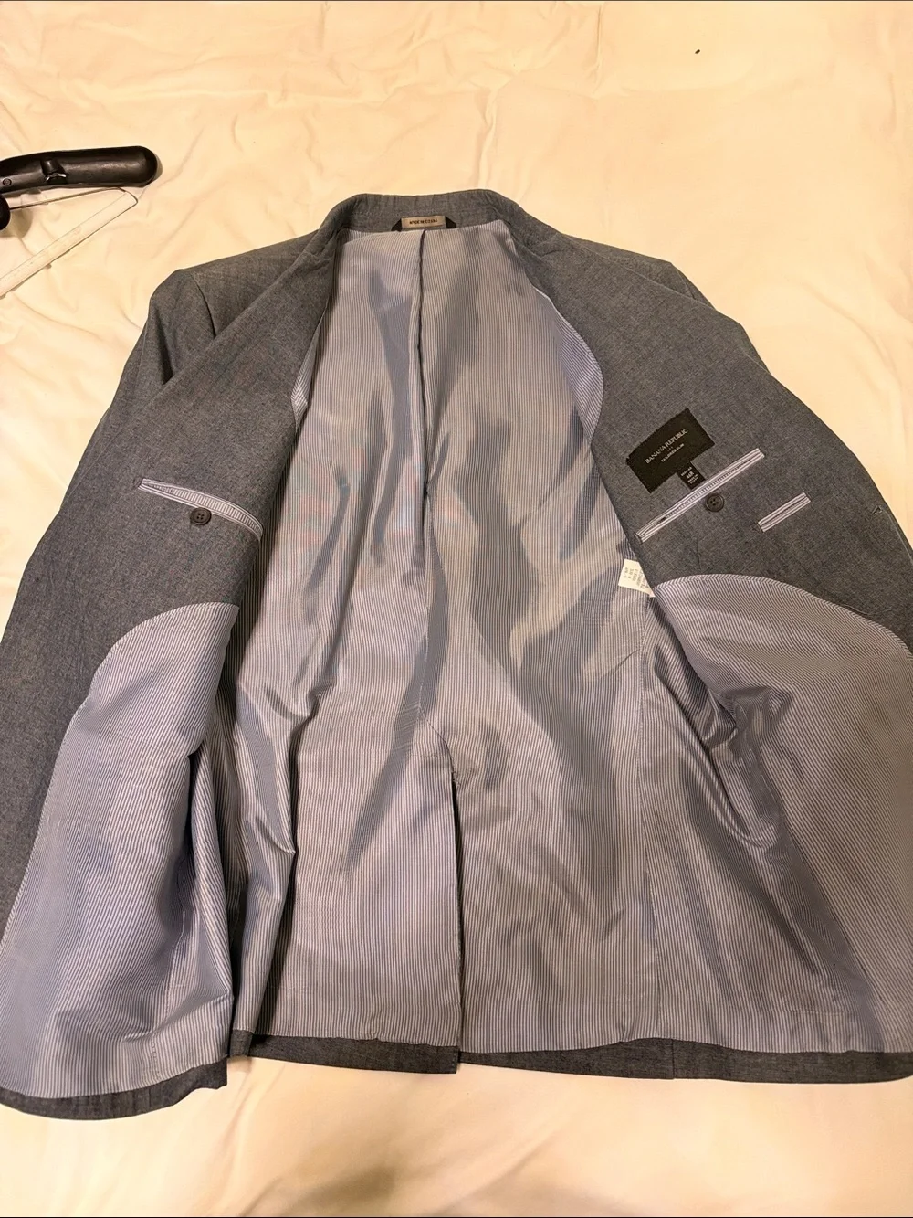 Banana Republic Men's Light Gray Two-Button Sport Coat